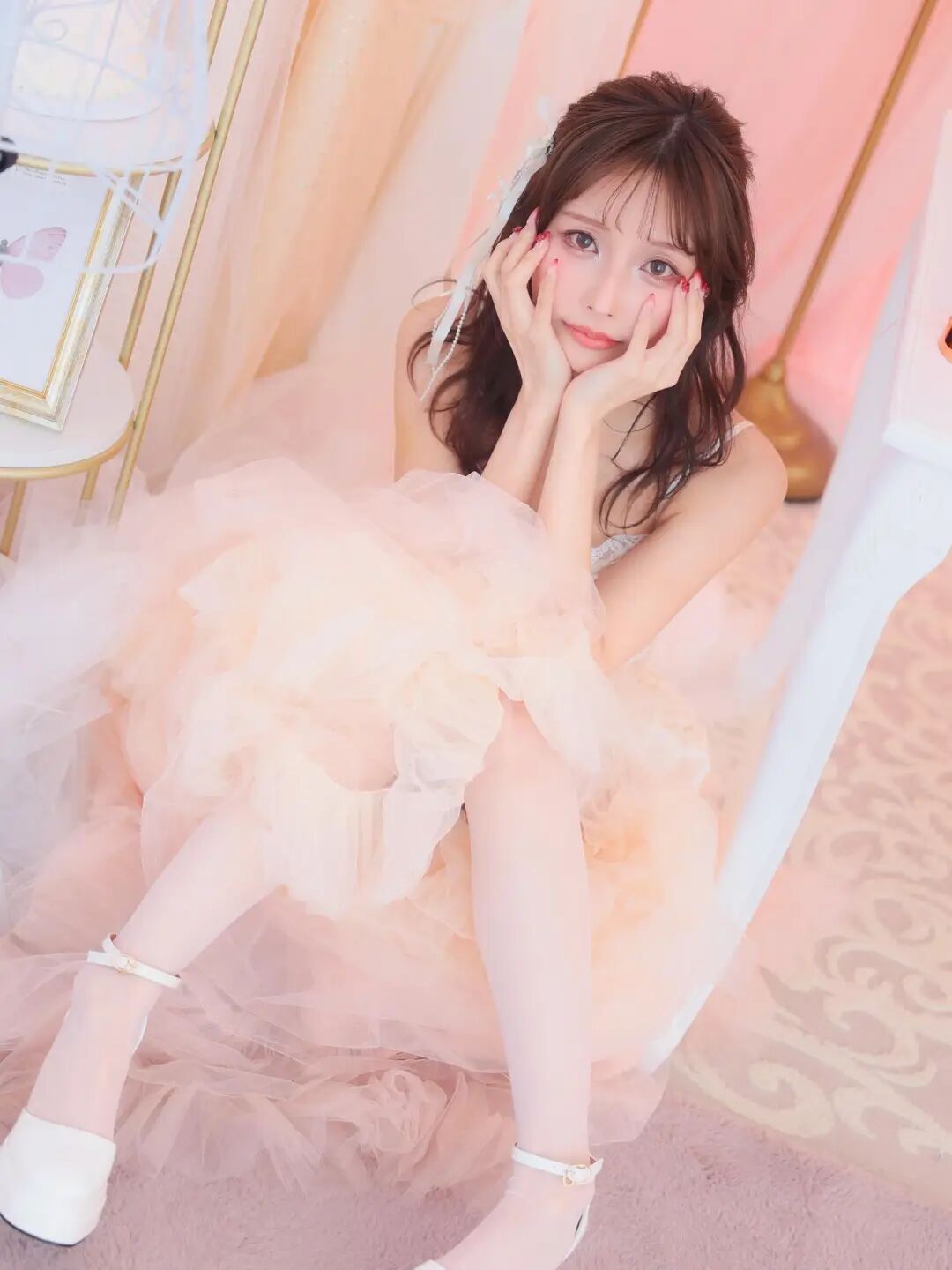 Photo by RARA on January 23, 2026. May be an image of one or more people, hair, dress and text.